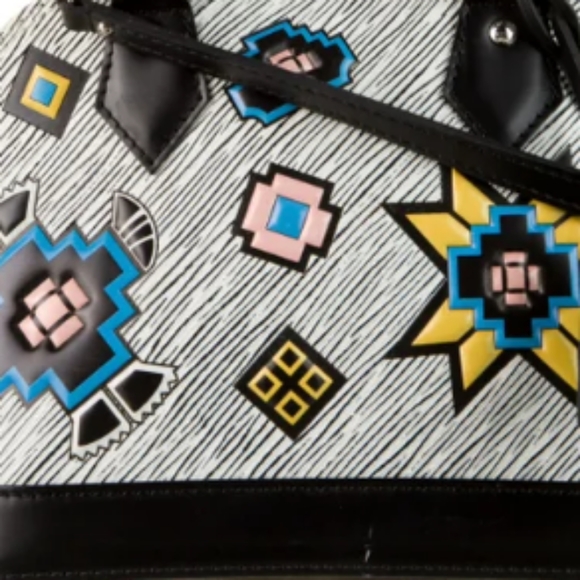 Louis Vuitton Bag - Picture 5 of 5